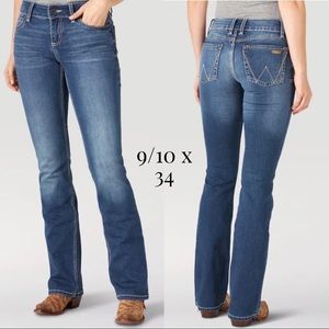 NWOT Wrangler Retro Mae Mid Rise Boot Cut Jeans - Size 9/10 waist 34 length
